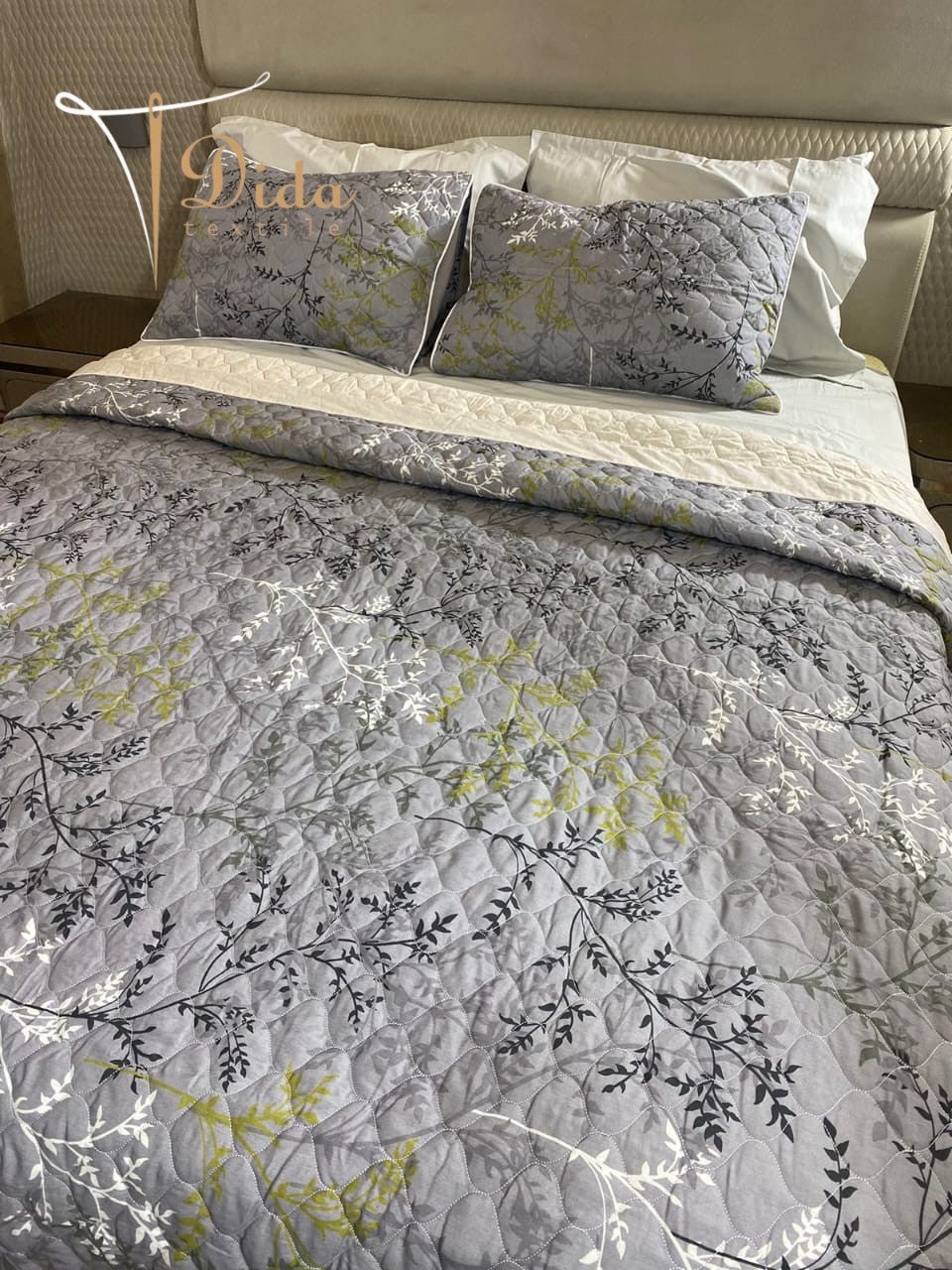 Printed Capitonné Coverlet