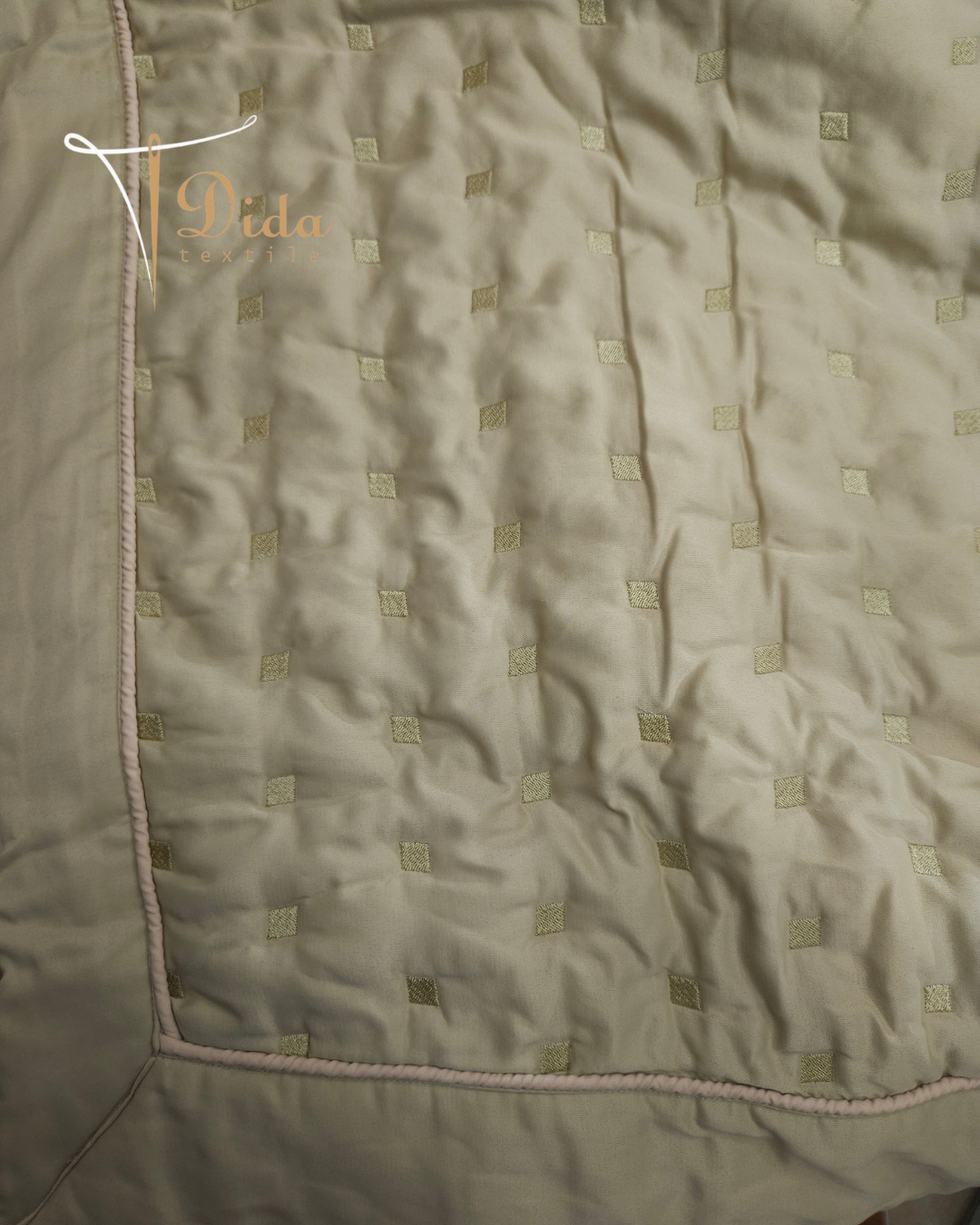 Capitone Embroidered #8