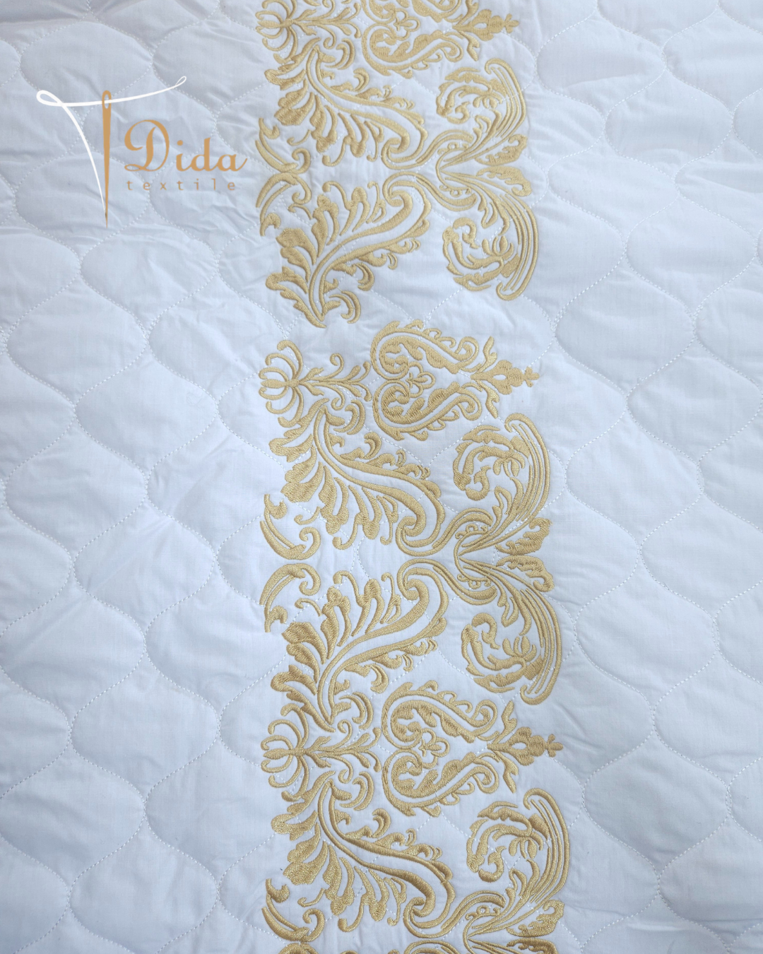 Capitone Embroidered #6