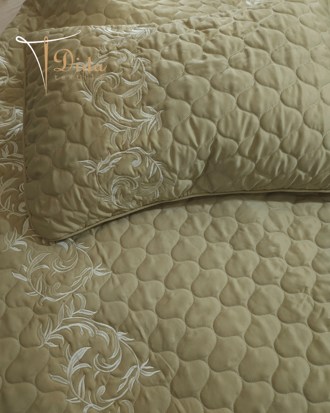 Capitone Embroidered #3