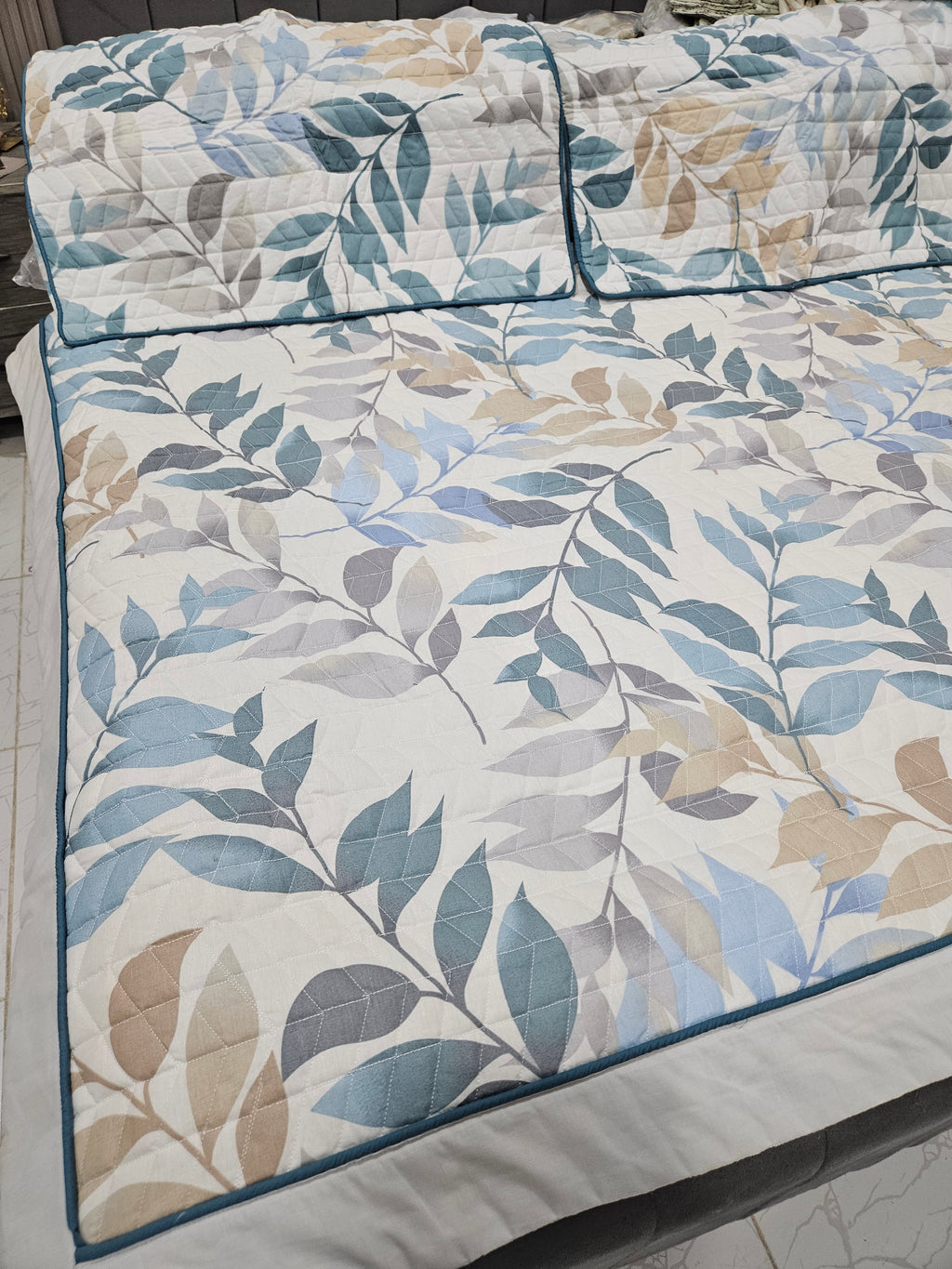 Capitone Printed #17