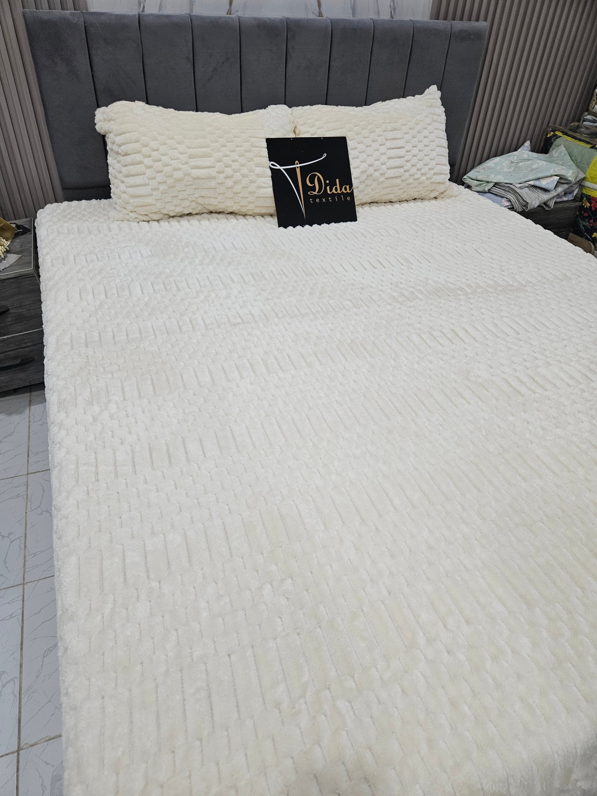 Heavy Plush Bed Warmer