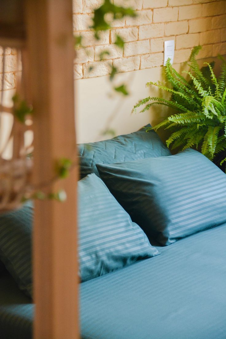 Fitted Stripe Bedsheets