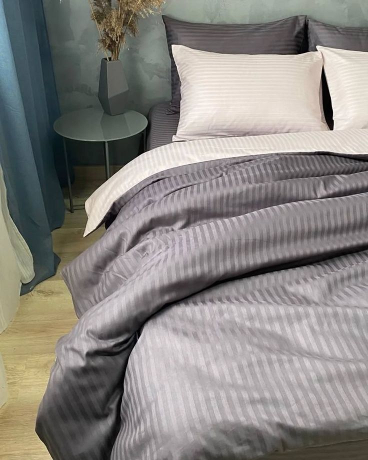 Fitted Stripe Bedsheets