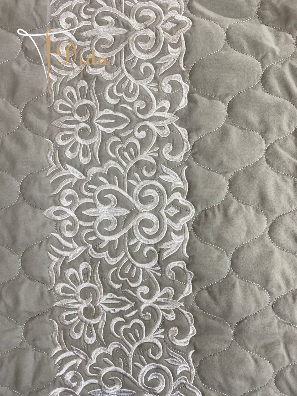 Capitone Embroidered #4